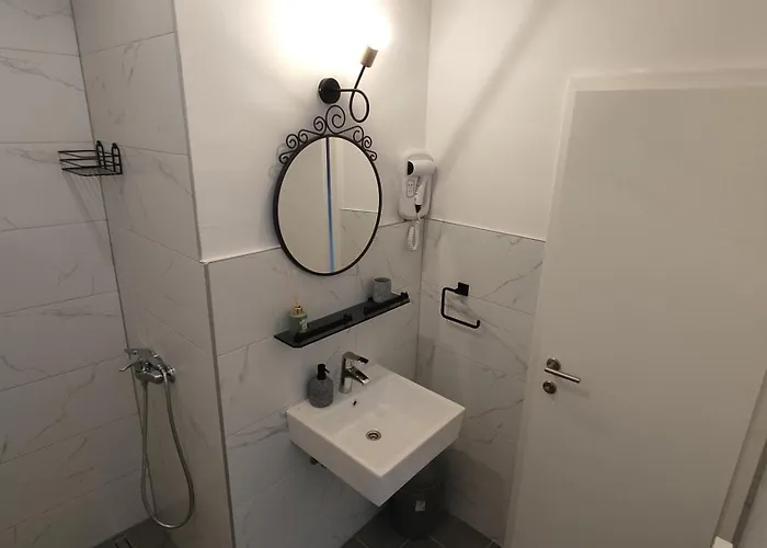 Fedora Old Town סראייבו